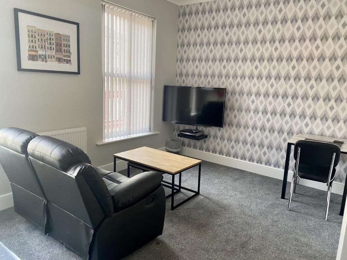 Jeffersons Hotel & Serviced Apartments (Adults Only) Barrow-in-Furness ภายนอก รูปภาพ