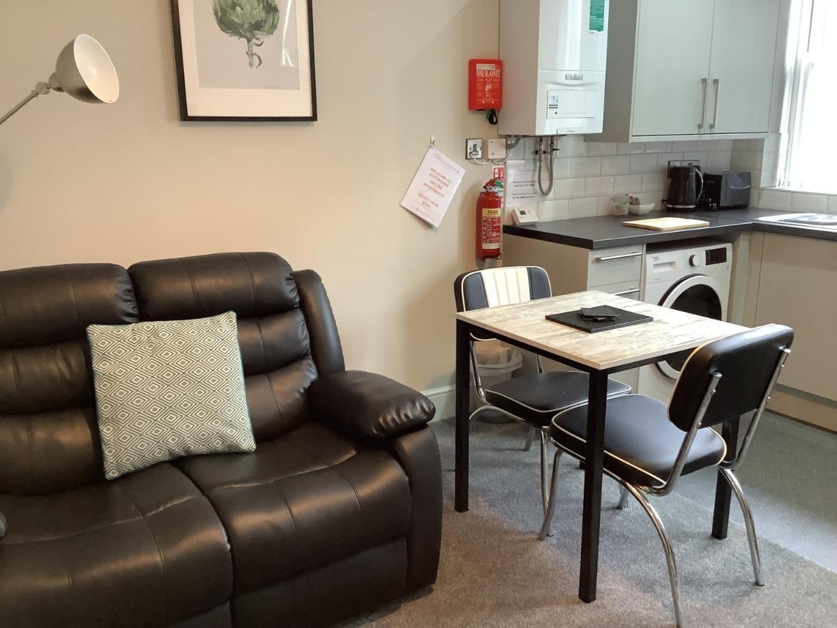 Jeffersons Hotel & Serviced Apartments (Adults Only) Barrow-in-Furness ภายนอก รูปภาพ